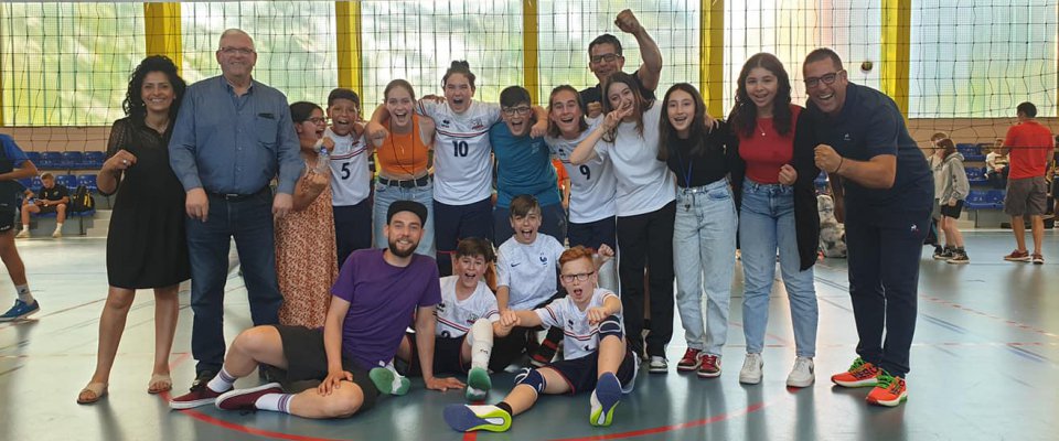 Volley Club Creutzwald : Les moins de 13 ans masculins champions du Grand-Est !